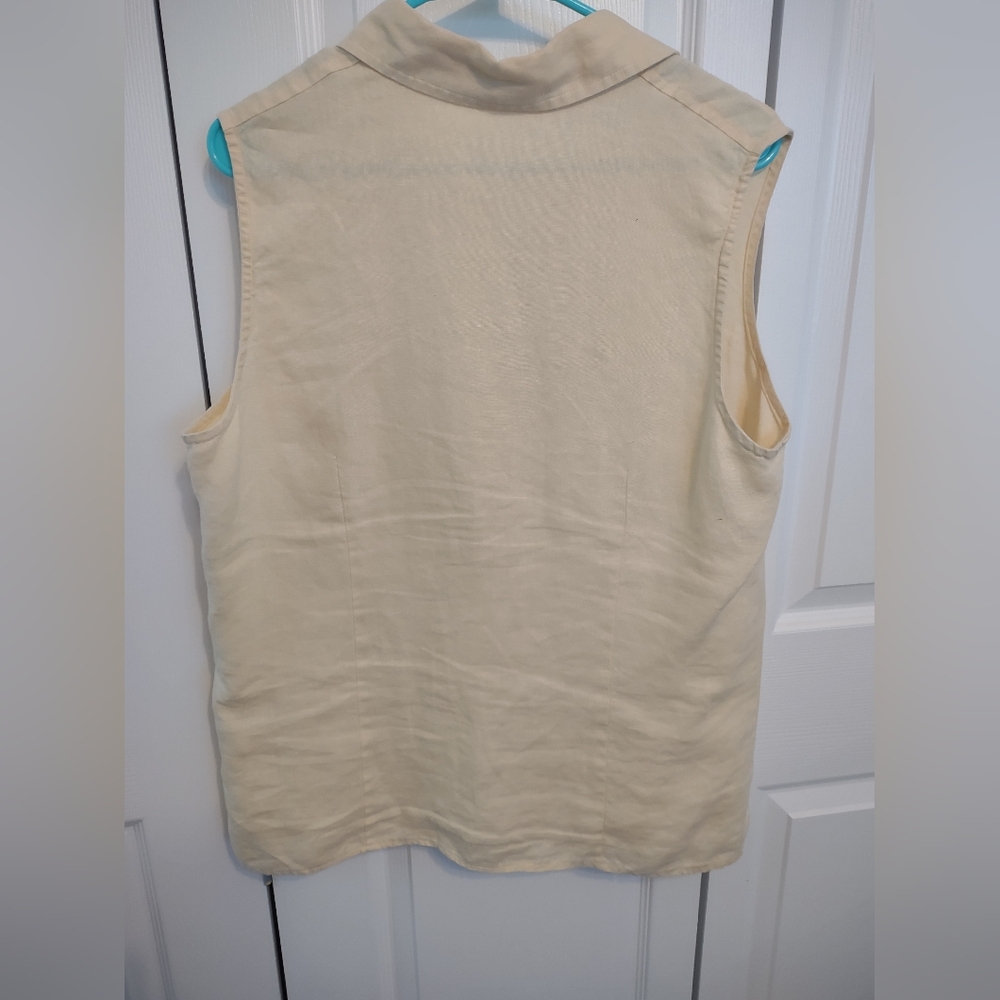 GAP Lady’s Collared Button Up Solid Yellow Sleeveless Blouse Size XL Vintage - Picture 2 of 6